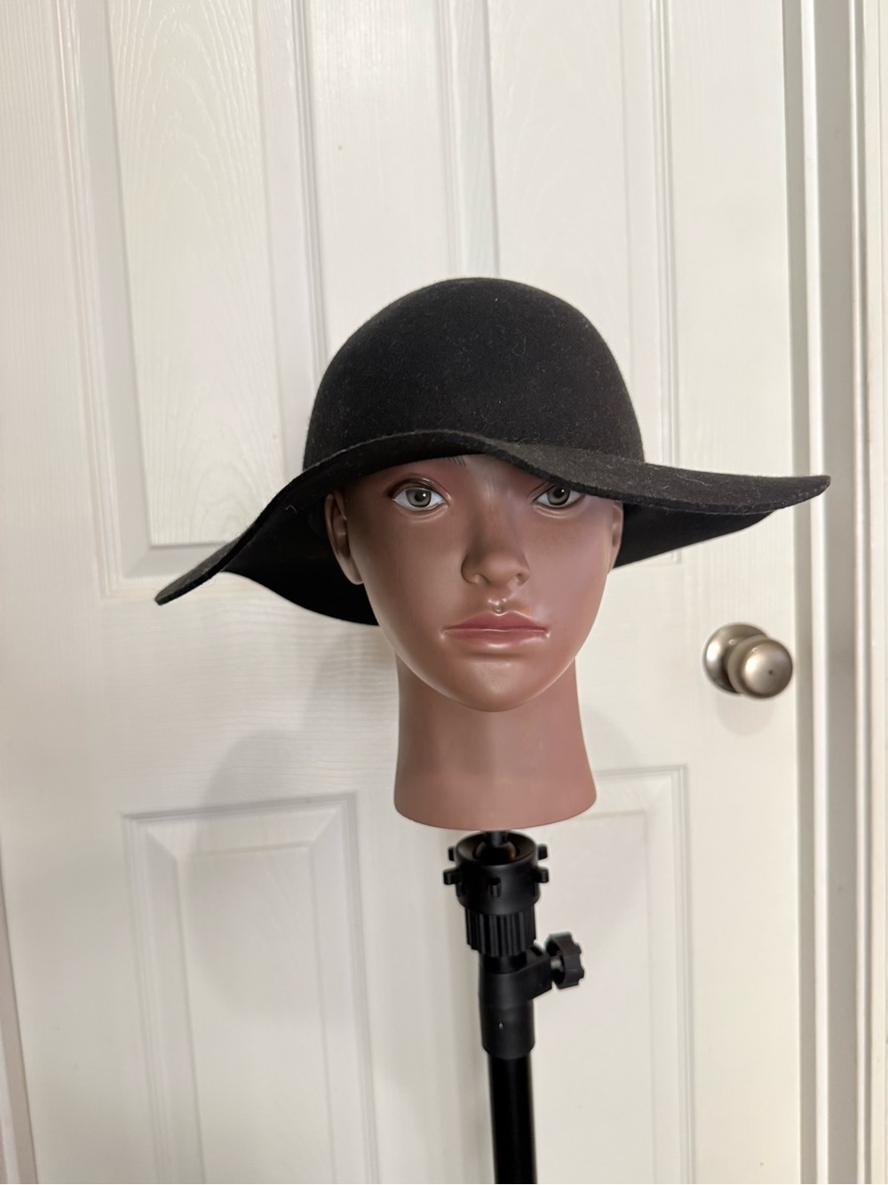 H&M Black Wide-Brim Felt Floppy Hat - Women